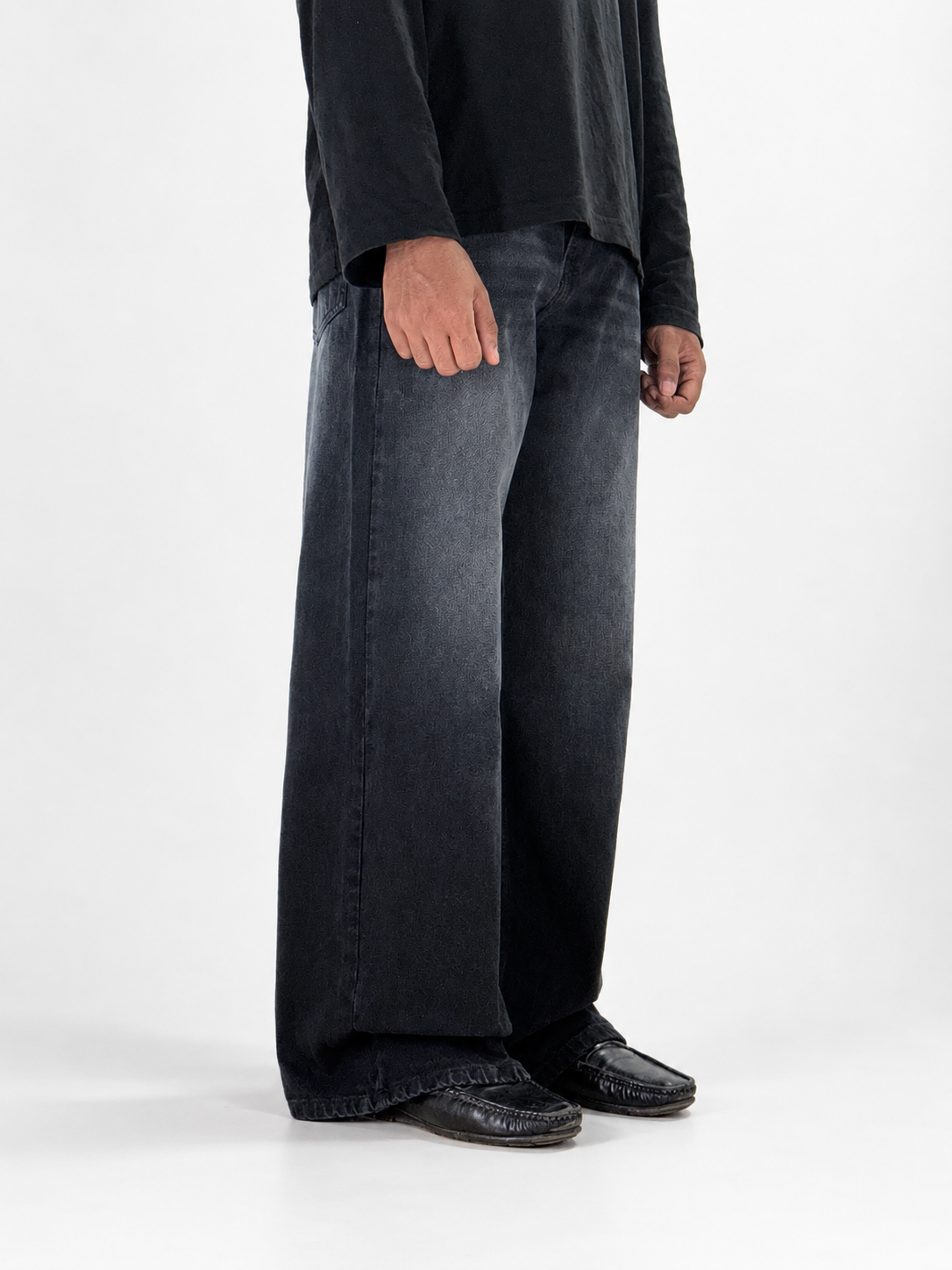 CARBON BLACK WIDELEG