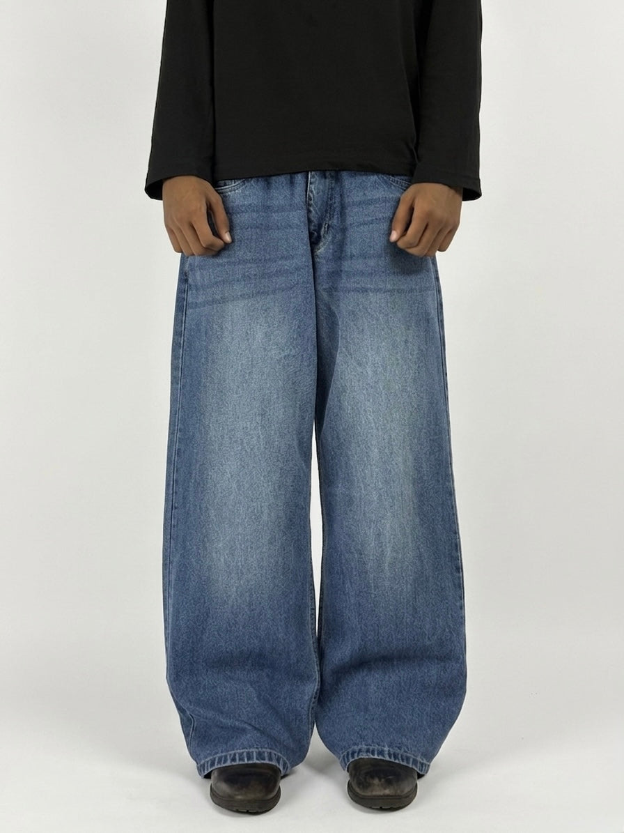 MID WASH INDIGO WIDELEG