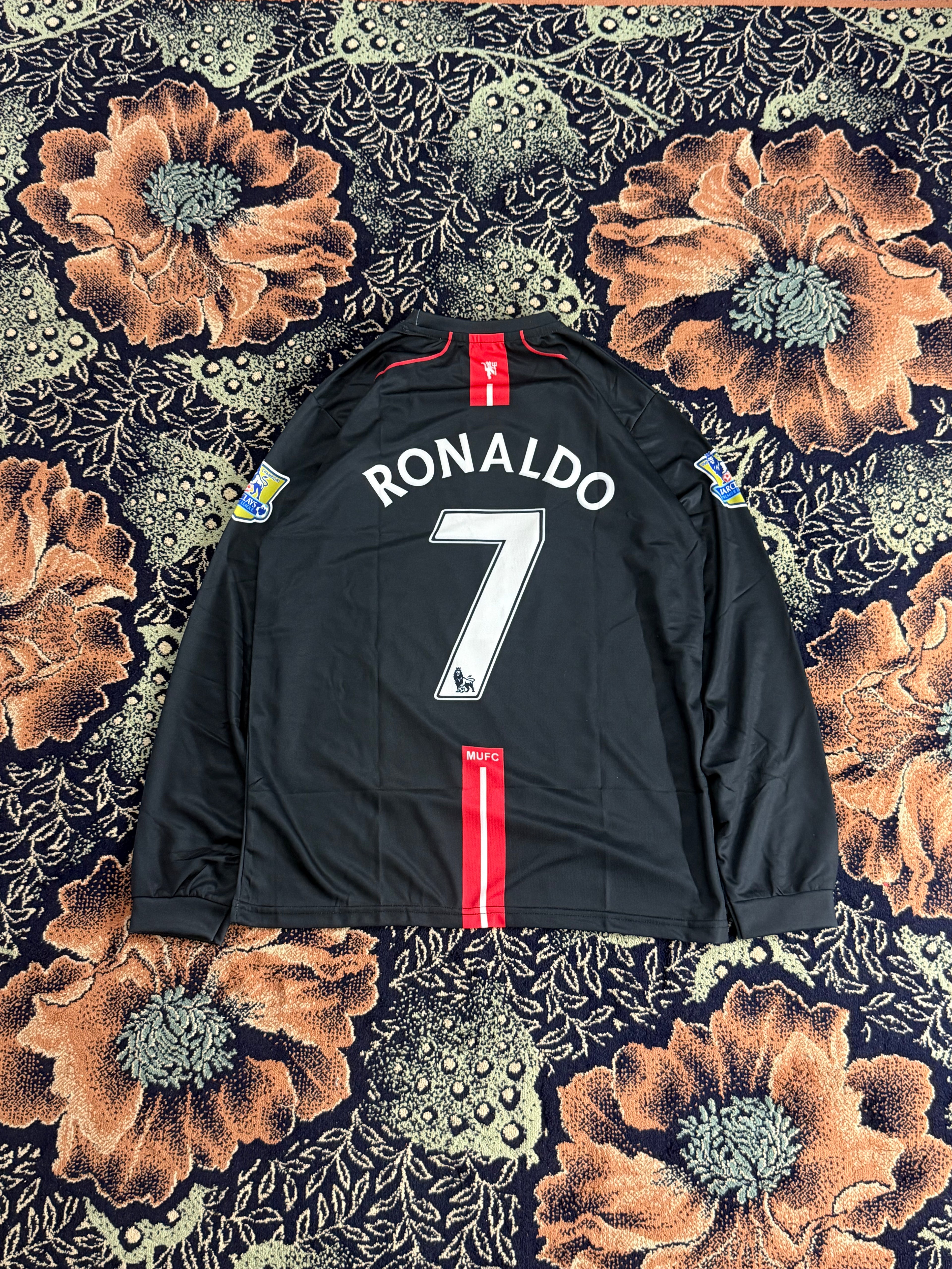 MANCHESTER UNITED 2007-08 AWAY RETRO KIT (LONG SLEEVE)