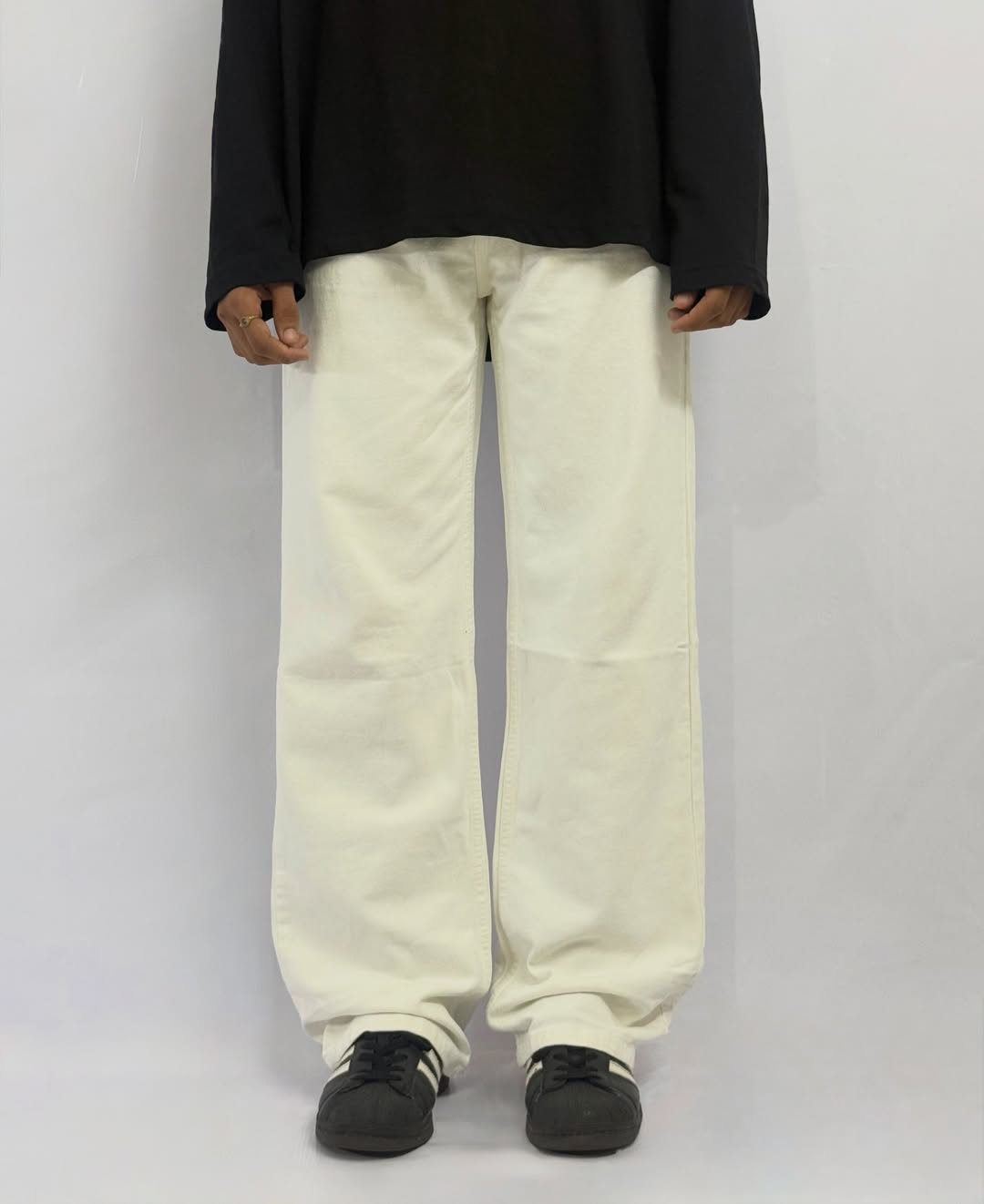 OFF WHITE STRAIGHT BAGGY
